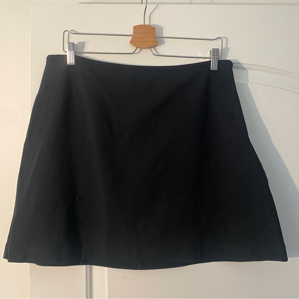 Everlane Black mini skirt
